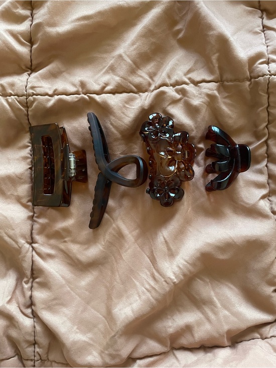 Accessories - Dark Brown Claw Clip bundle